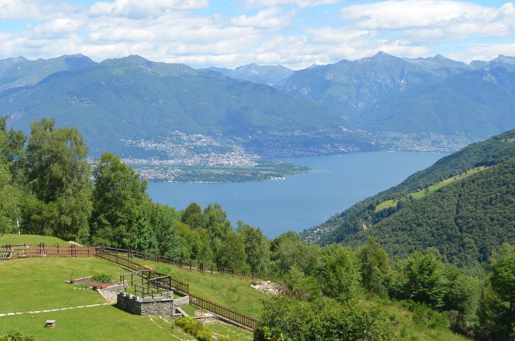 Albergo Diana Tronzano Lago Maggiore Zimmer foto