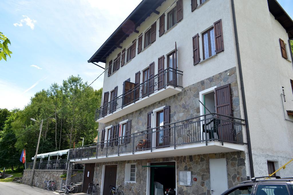 Albergo Diana Tronzano Lago Maggiore Exterior foto