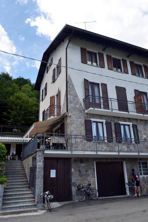 Albergo Diana Tronzano Lago Maggiore Exterior foto